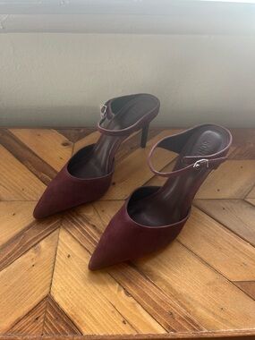SCHUTZ Burgundy Pointed-Toe Suede Heels